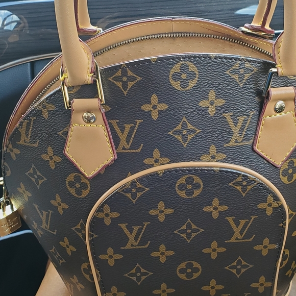 Meet your Posher, Tai - Picture 8 of 15